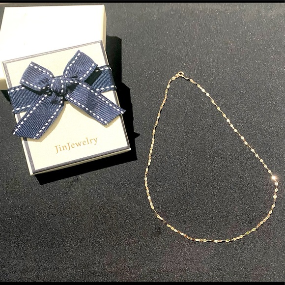 Jin Jewelry Jewelry - Jin Jewelry’s best selling necklace: 15-inch (40-cm) , 14K plated.